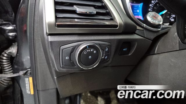 Ford Fusion 2013 — photo 14