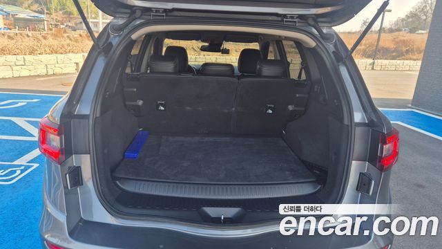 Renault Korea QM6 2023 — photo 18