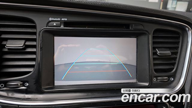 Kia K5 2014 — photo 16