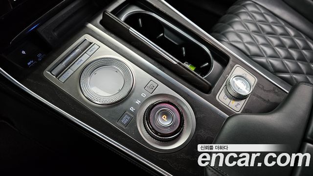 Genesis GV80 2020 — photo 9