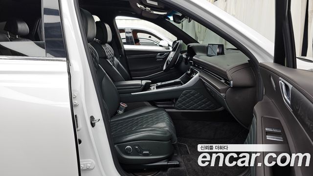Genesis GV80 2020 — photo 11