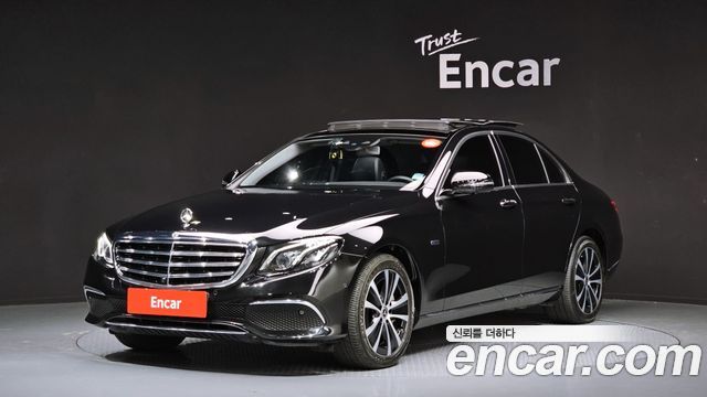Mercedes-Benz E-Class 2019 — photo 1
