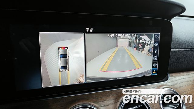 Mercedes-Benz E-Class 2019 — photo 16