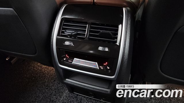 BMW X5 2022 — photo 19