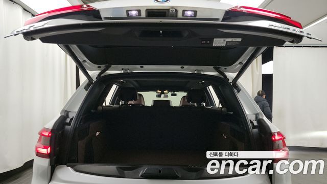 BMW X5 2022 — photo 20