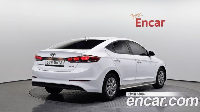 Hyundai AVANTE 2016 — photo 2