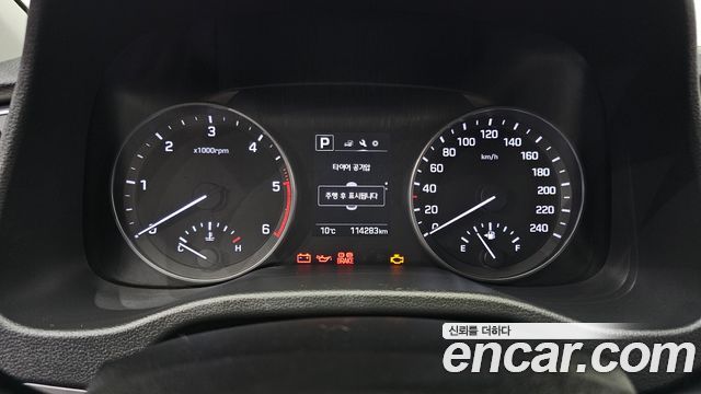 Hyundai AVANTE 2016 — photo 8