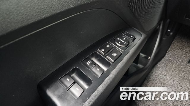 Hyundai AVANTE 2016 — photo 14