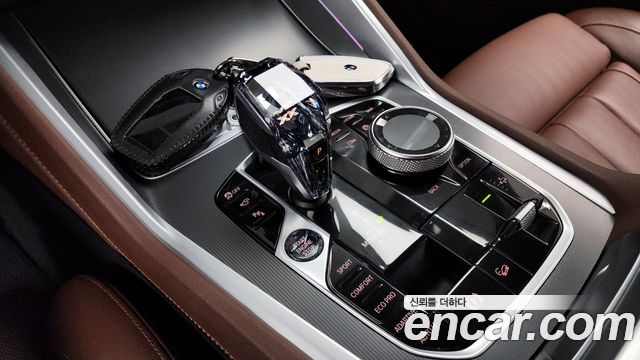 BMW X6 2021 — photo 9