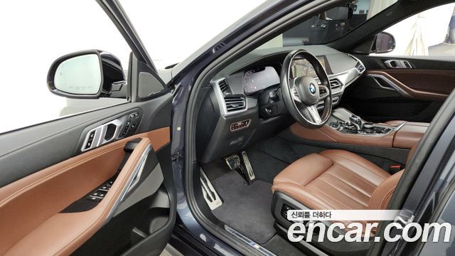 BMW X6 2021 — photo 10