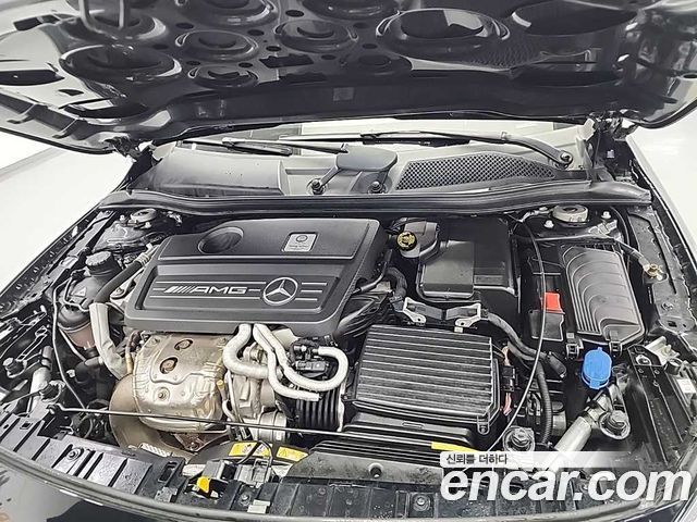 Mercedes-Benz GLA-Class 2018 — photo 6