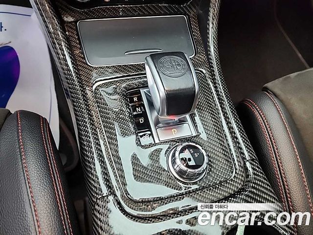 Mercedes-Benz GLA-Class 2018 — photo 8