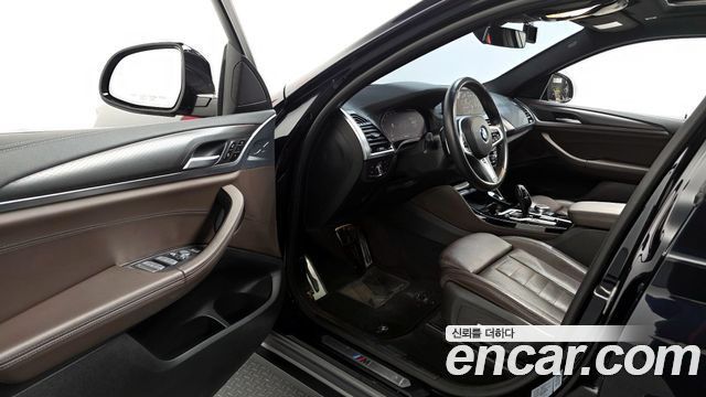 BMW X4 2021 — photo 10