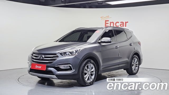 Hyundai Santafe 2016 — photo 1