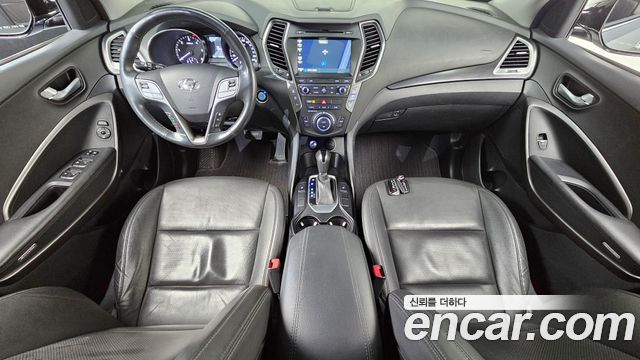 Hyundai Santafe 2016 — photo 7