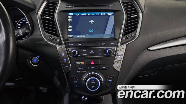 Hyundai Santafe 2016 — photo 17