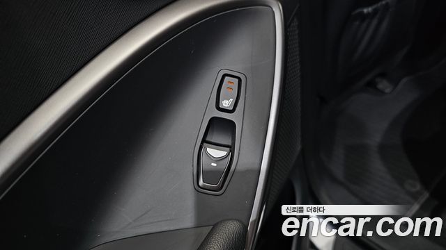 Hyundai Santafe 2016 — photo 19