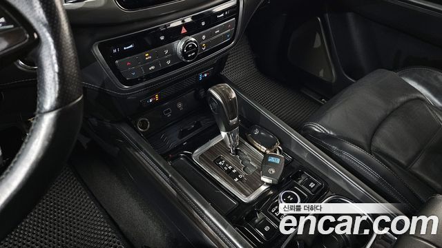 KG Mobility Rexton 2018 — photo 9