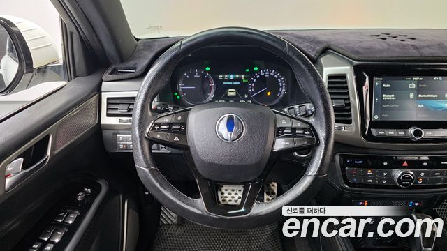 KG Mobility Rexton 2018 — photo 13