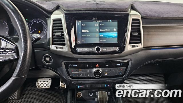 KG Mobility Rexton 2018 — photo 14