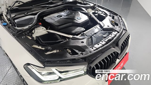 BMW 5-Series 2021 — photo 6