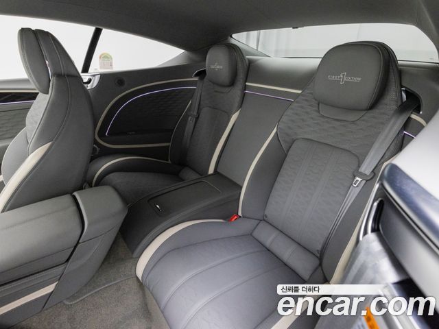 Bentley Continental 2025 — photo 12