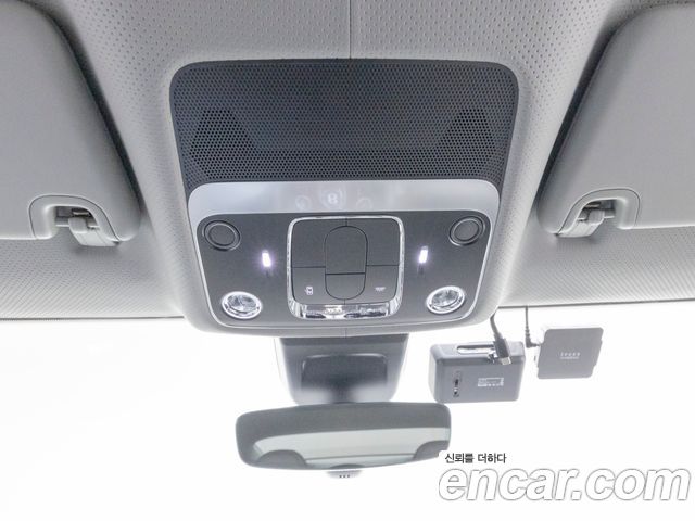 Bentley Continental 2025 — photo 16