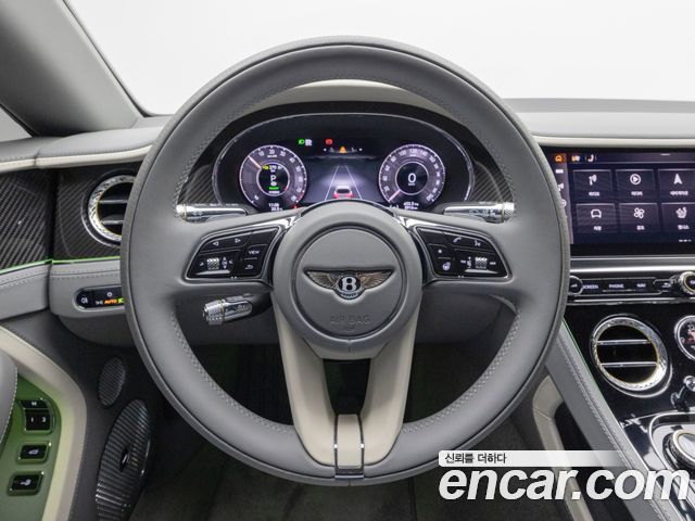Bentley Continental 2025 — photo 19