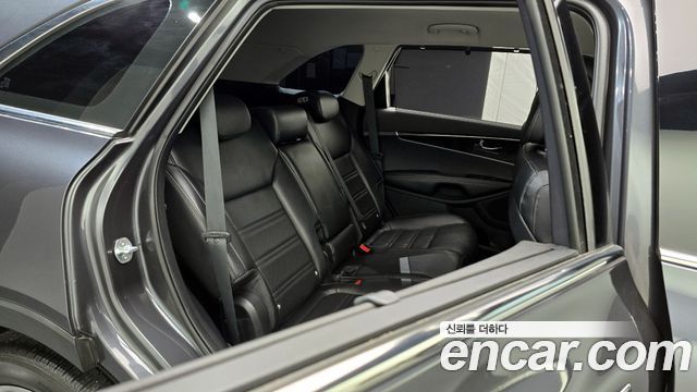 Kia Sorento 2015 — photo 12