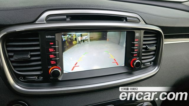 Kia Sorento 2015 — photo 17