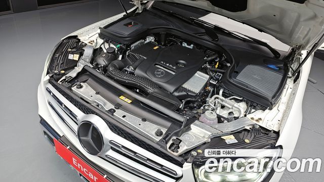 Mercedes-Benz GLC-Class 2021 — photo 6