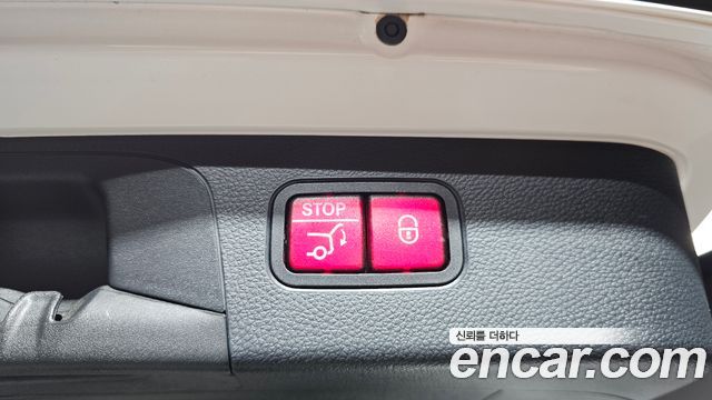 Mercedes-Benz GLC-Class 2021 — photo 20