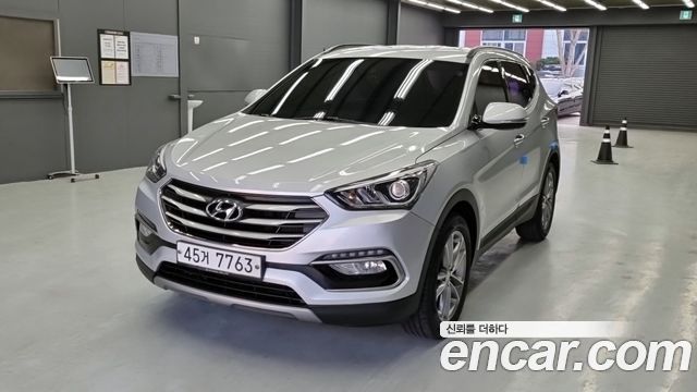 Hyundai Santafe 2016 — photo 1