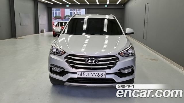 Hyundai Santafe 2016 — photo 3