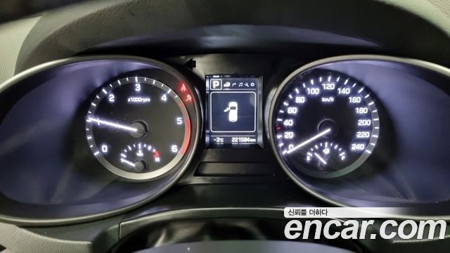 Hyundai Santafe 2016 — photo 8