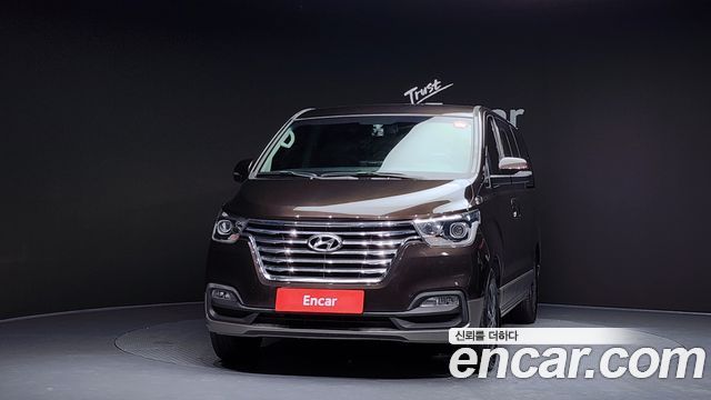 Hyundai Starex 2019 — photo 3