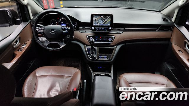 Hyundai Starex 2019 — photo 7