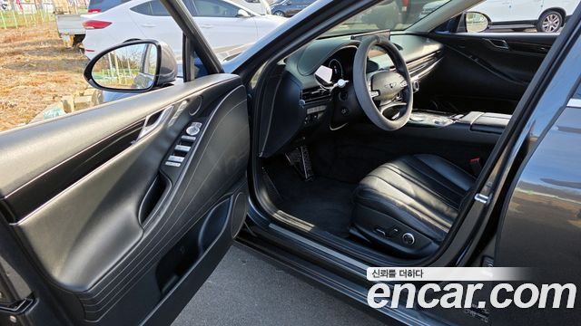 Genesis G80 2021 — photo 11
