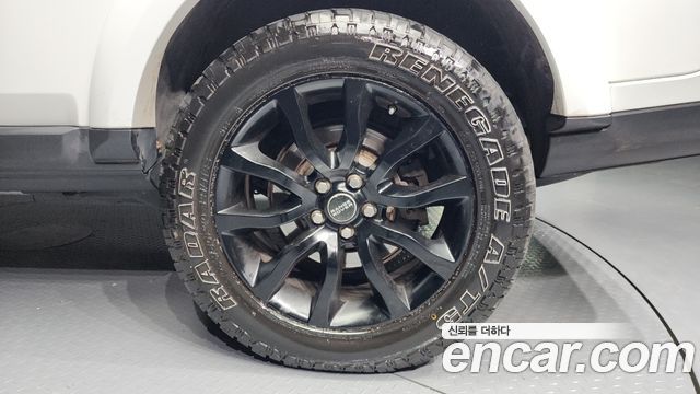 Land Rover Discovery 2016 — photo 5