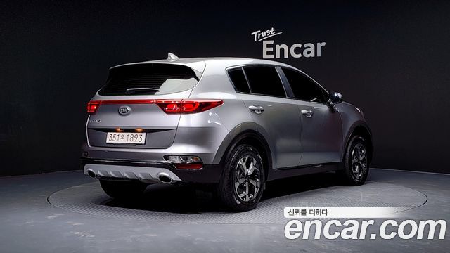 Kia Sportage 2021 — photo 2