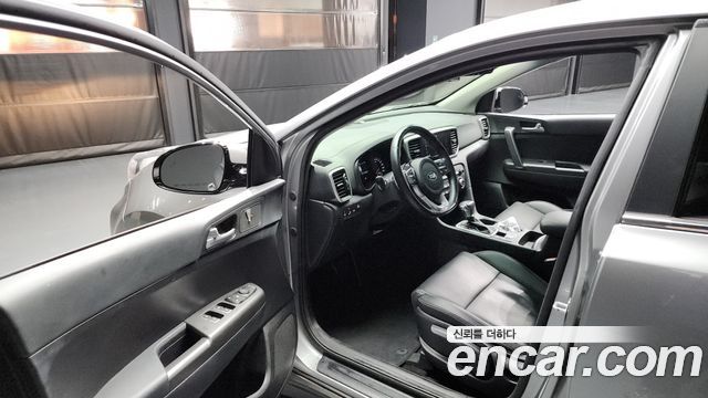 Kia Sportage 2021 — photo 10