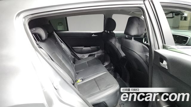 Kia Sportage 2021 — photo 12