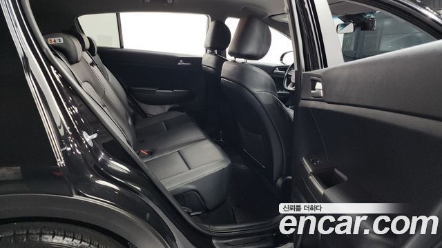 Kia Sportage 2019 — photo 12