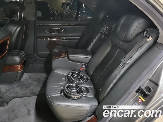 Maybach 57 2005 — photo 14