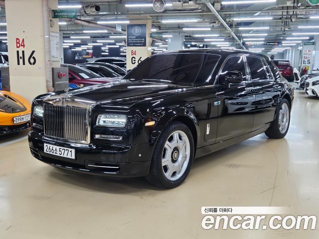Rolls-Royce Phantom 2014 — photo 1