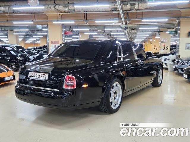 Rolls-Royce Phantom 2014 — photo 2