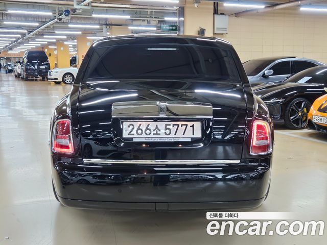 Rolls-Royce Phantom 2014 — photo 4