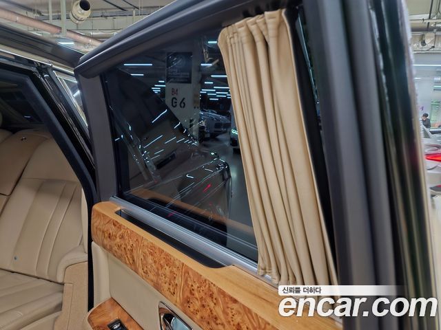 Rolls-Royce Phantom 2014 — photo 19