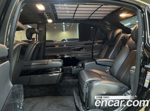 Maybach 62s 2007 — photo 14