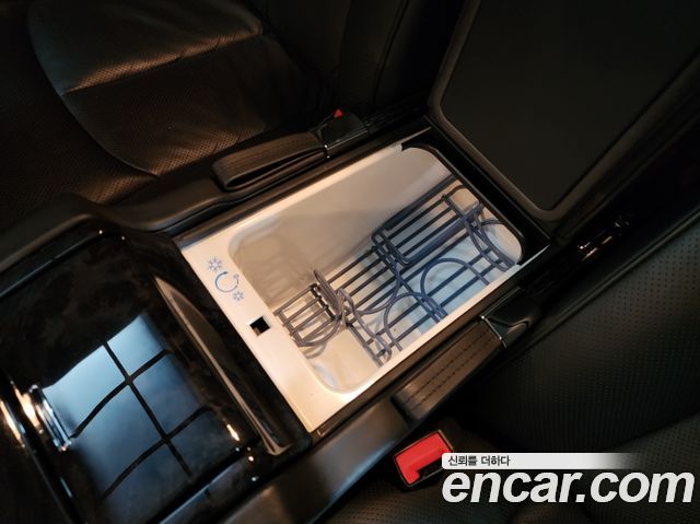 Maybach 62s 2007 — photo 19